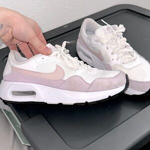 Nike Air Women’s Shoes